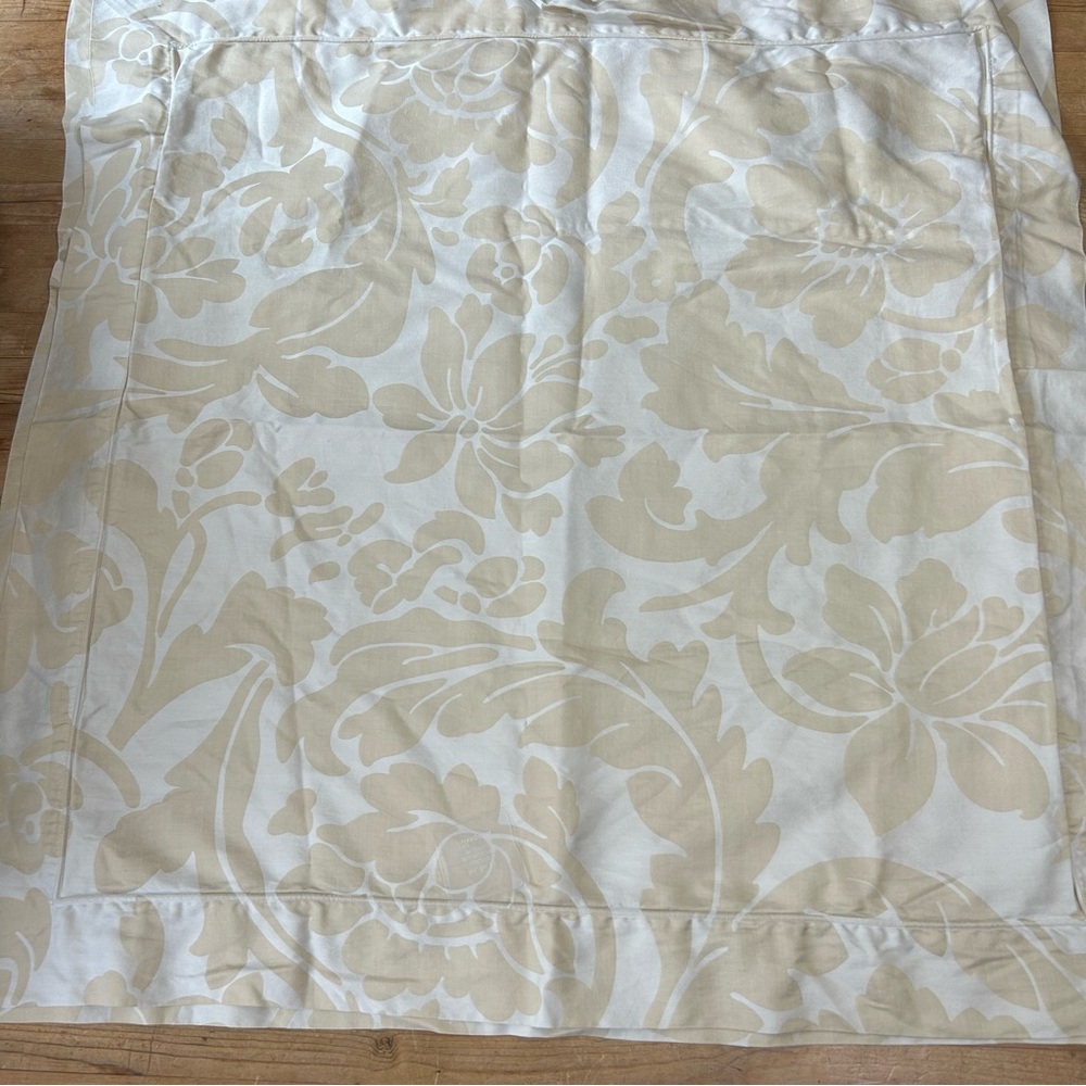 Sferra Floral Damask Euro Shams Set of 2